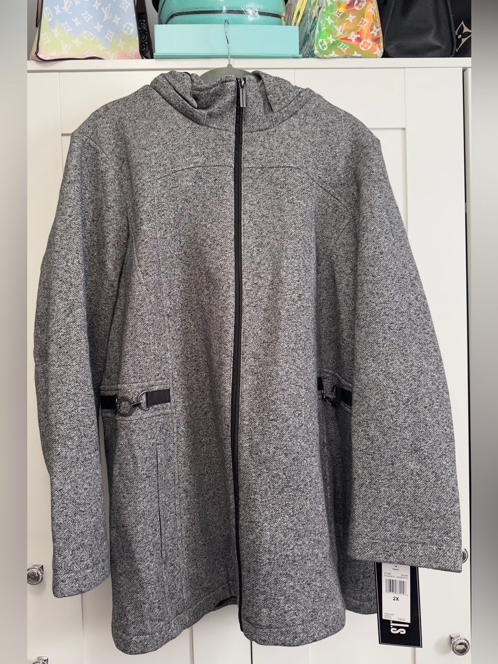 Women’s Grey and Black Hooded Lined Coat Sz 2X By INTL Details ($140) NEW!